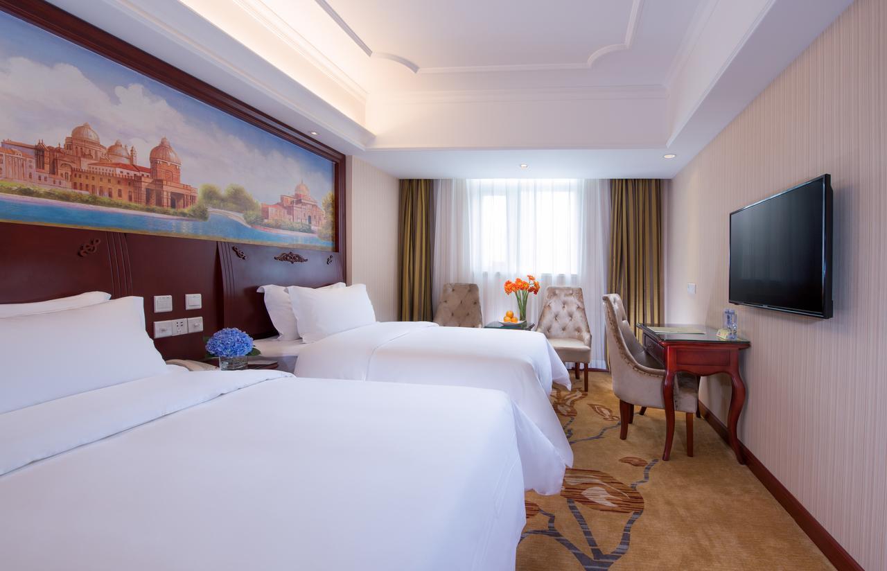 Vienna International Hotel Shanghai Songjiang Exterior photo
